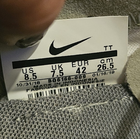 Nike React Element 55 Women's 8 Gray Volt Athletic Running Shoes Sneakers - Picture 8 of 9